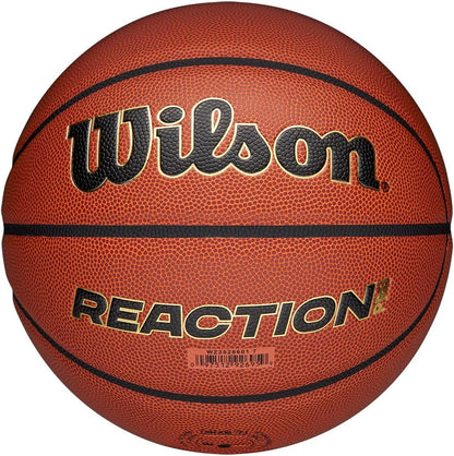 Wilson Pallone da Basket Reaction Pro, In Materiali Compositi Resistenti con Tecnologia VLC, Marrone/Oro, Misura 5