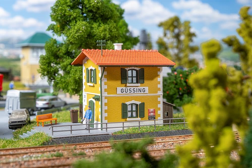 FALLER Güssing 120305 Train Keeper's House - Track Gauge H0