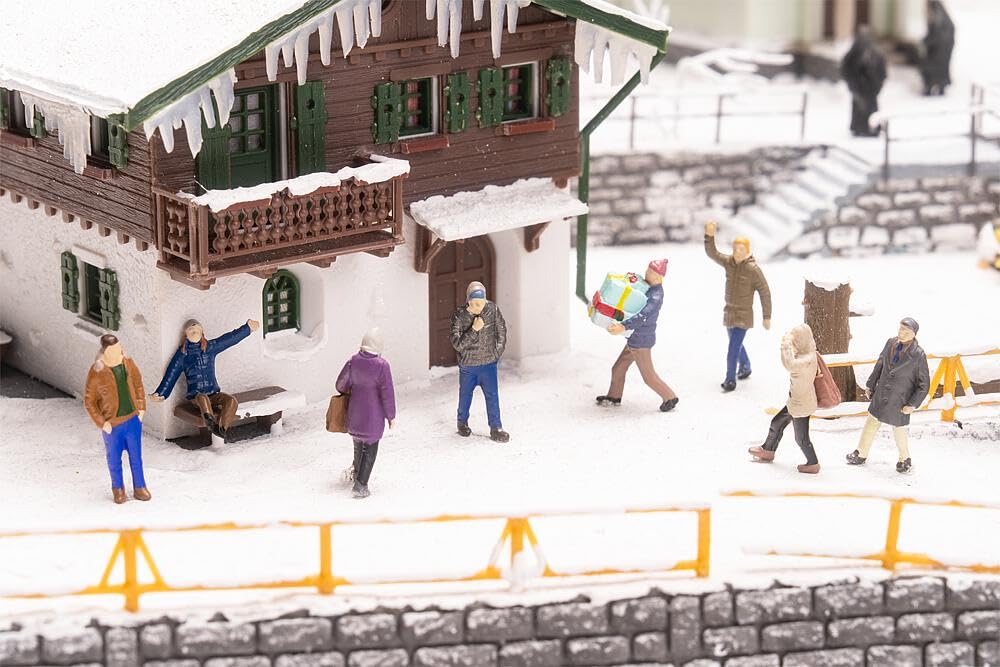 Faller 151711 - voorbijgangers in de winter - spoorbreedte H0