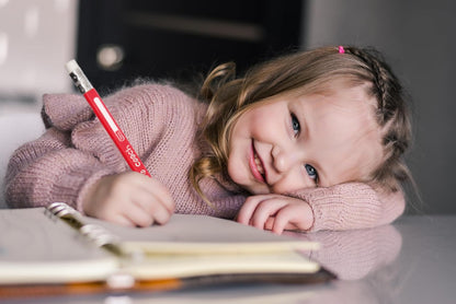 Kores - Coach: Jumbo potloden voor kinderen, zachte HB-vulling en gum, ergonomische driehoekige vorm, schoolbenodigdheden voor het ontwikkelen van schrijven, 3 stuks