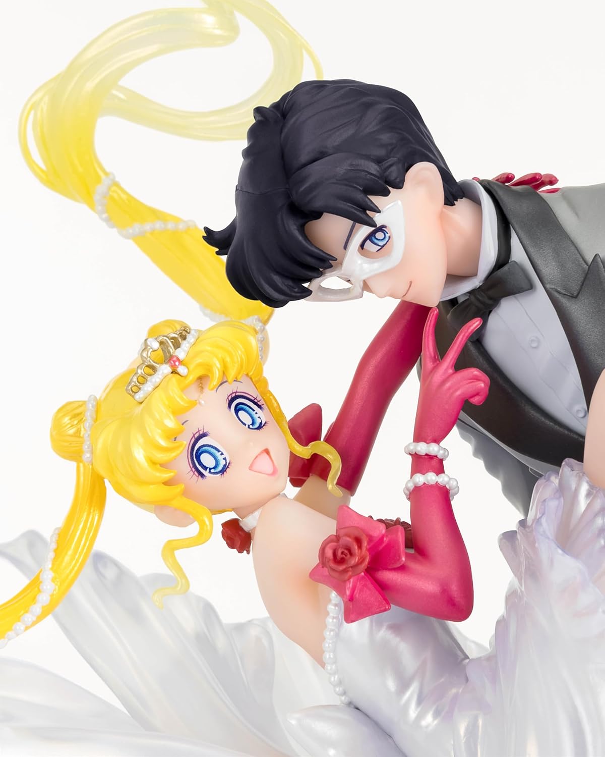 TAMASHII NATIONS - Sailor Moon - Usagi & Smoking Mask  FiguartsZERO chouette Figura da collezione