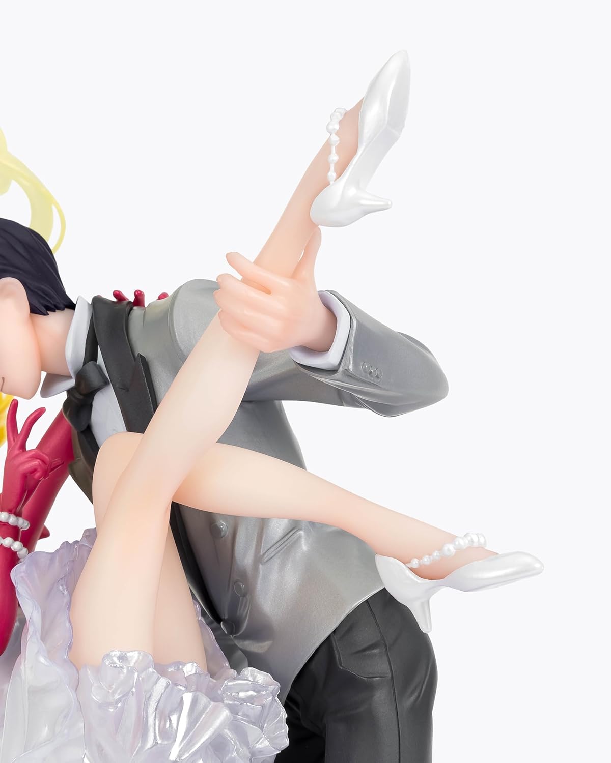 TAMASHII NATIONS - Sailor Moon - Usagi & Smoking Mask  FiguartsZERO chouette Figura da collezione