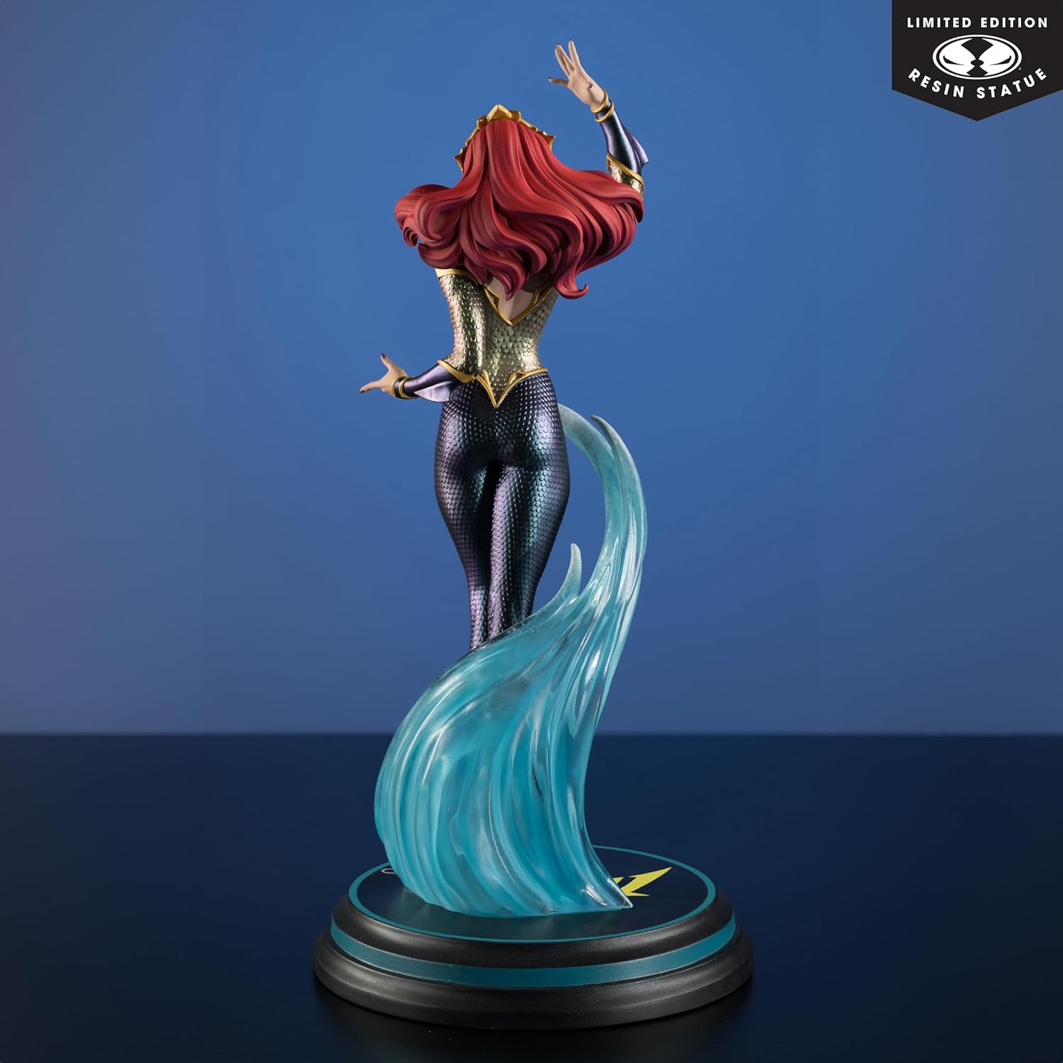 McFarlane Toys - DC Direct Mera di J. Scott Campbell (DC Cover Girls) Statua in resina scala 1:8
