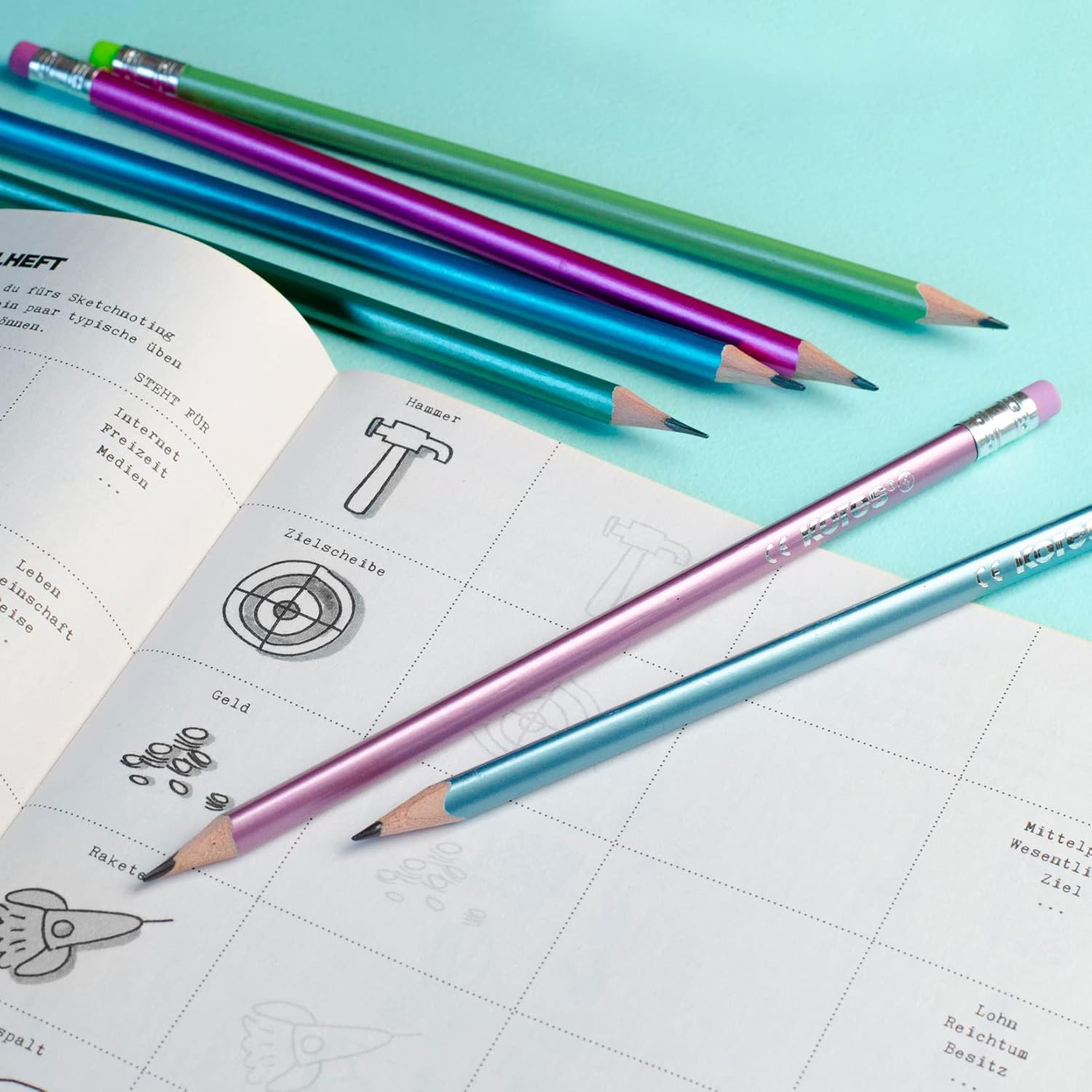Kores Grafitos Style voorgeslepen grafietpotloden met latexvrije kleurrijke gummen, houten potloden gecoat in trendy metallic kleuren, 6 stuks in hangende doos voor school, kantoor, schetsen, schrijve