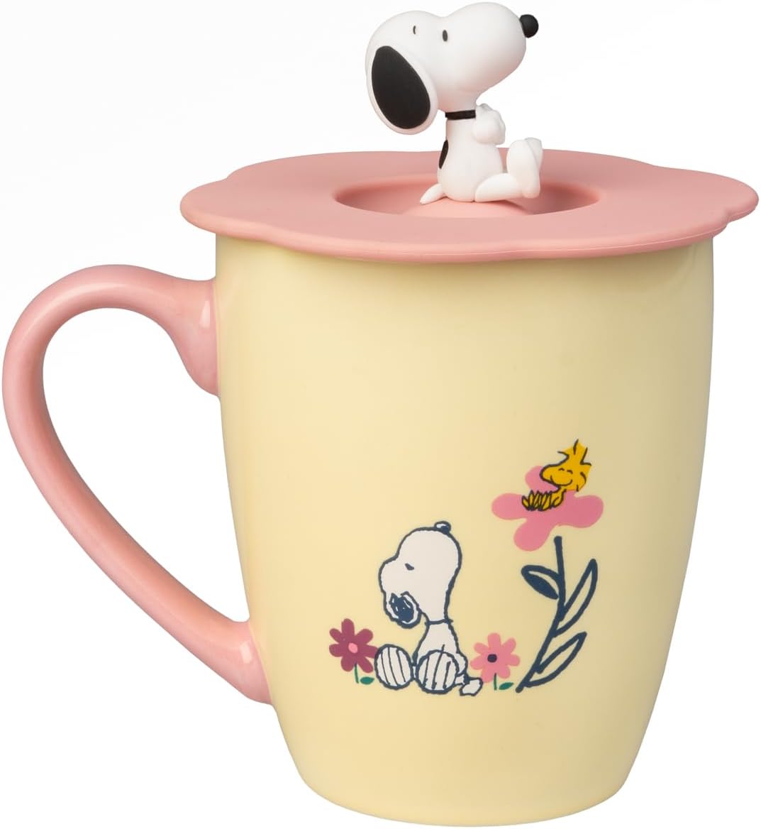 Grupo Erik Ceramic Mug with Lid - Snoopy Gifts for Dog Lovers | 12.3 oz - 350 ml Coffee Mug Tea, Cool Mugs and Cups | Dog Gifts for Women & Men