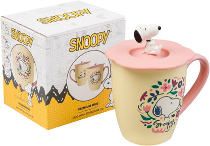 Grupo Erik Ceramic Mug with Lid - Snoopy Gifts for Dog Lovers | 12.3 oz - 350 ml Coffee Mug Tea, Cool Mugs and Cups | Dog Gifts for Women & Men