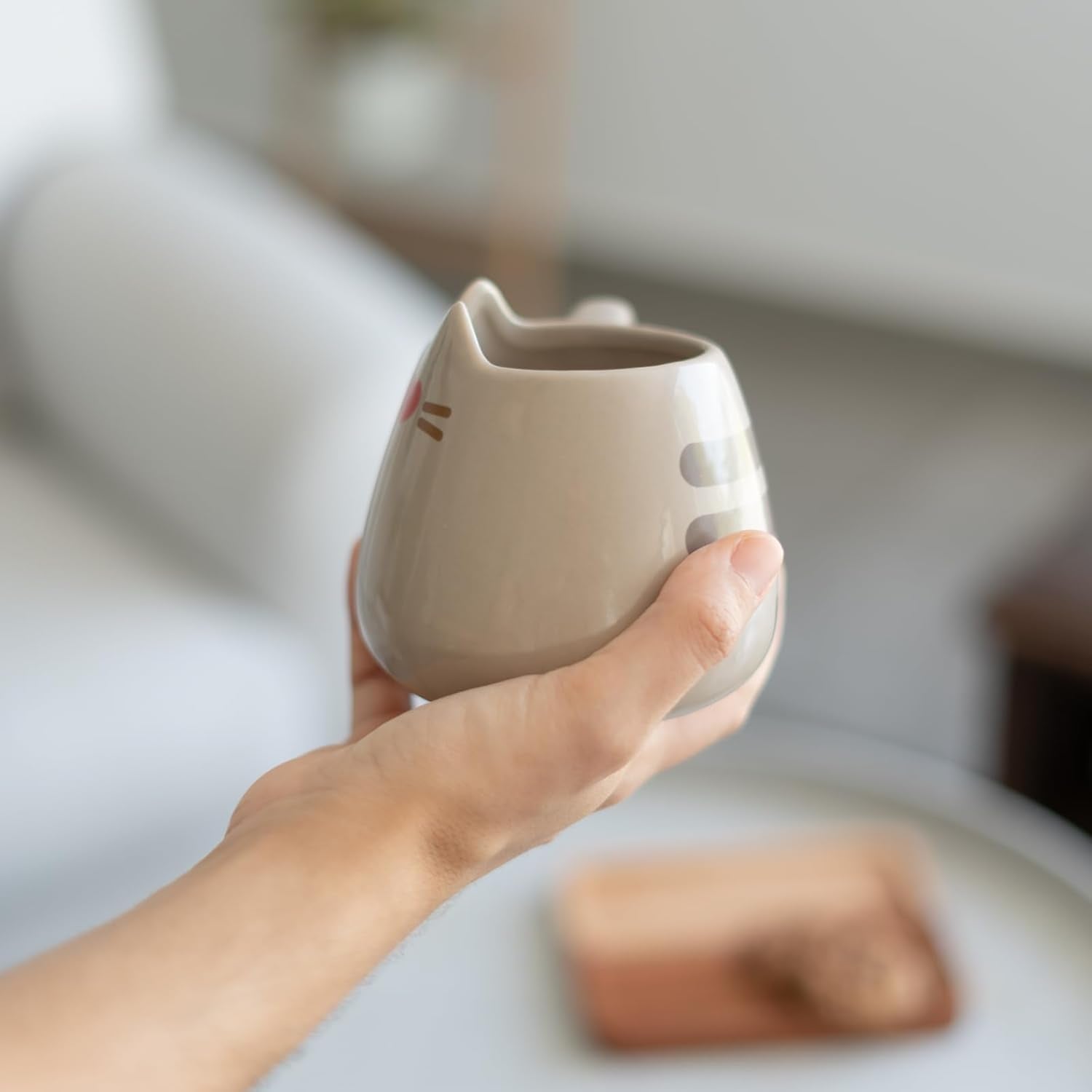 Grupo Erik Ceramic Mug - Pusheen Merchandise | 420 ml - 14.2 oz Coffee Mug Tea, Cool Mugs and Cups | Pusheen Gifts for Cat Lovers, Gifts Under 15 Pounds