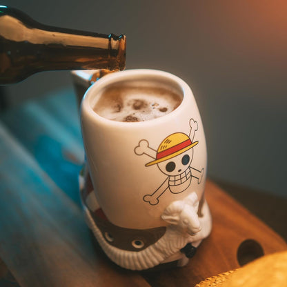 Grupo Erik 3D Tankard - One Piece Manga | 750 ml - 26.4 oz Large Mug, Beer Mug, Cool Mugs | Beer Gifts for Men & for Women, Going Merry One Piece Gifts for Friends, Netflix