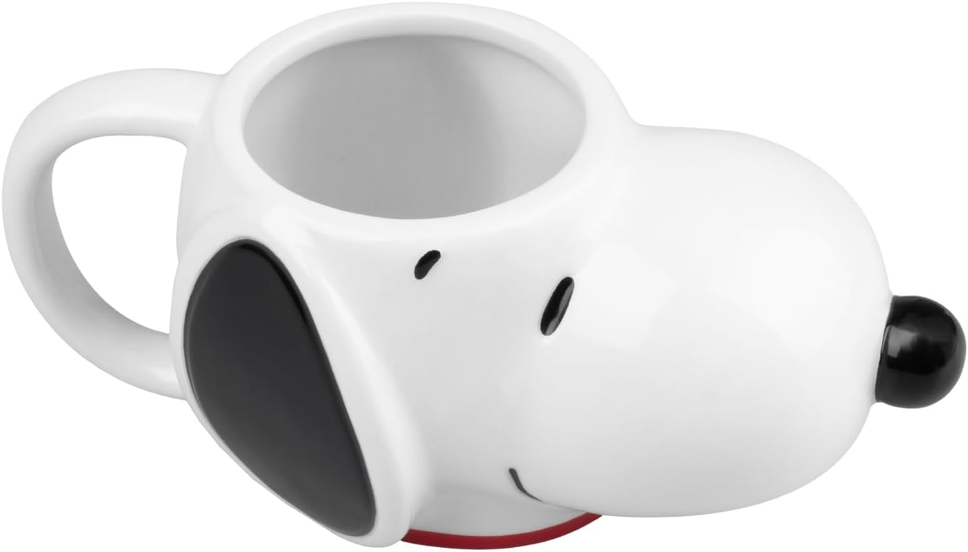 Grupo Erik Ceramic Mug - Snoopy Gifts For Dog Lovers | 15.2 oz - 450 ml Coffee Mug Tea, Cool Mugs and Cups | Peanuts Snoopy Merchandise, Friend Gifts Under 15 Pounds