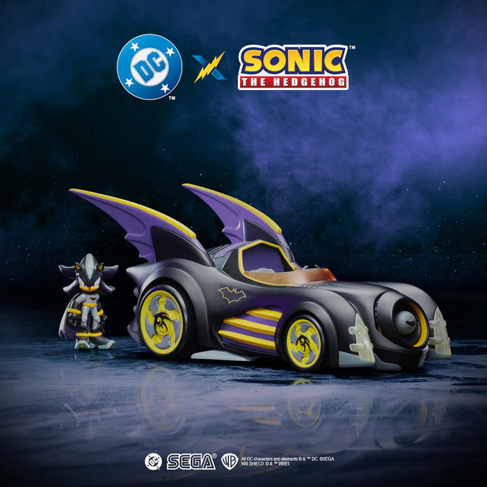 DC X Sonic Shadow als Batman met functionerende Batmobil 6,35 cm. Officieel gelicentieerd product van Jakks Pacific, interactief voertuig met werpbare bal en roterende turbine