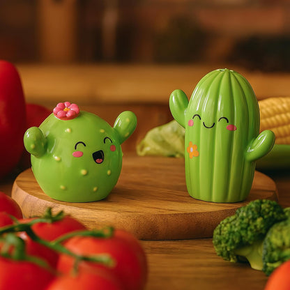 Legami - Ceranica Salt and Pepper Set, Cactus Theme, Hand-Decorated Ceramic