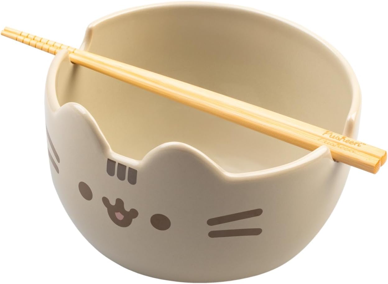 Grupo Erik Ramen Bowl Set with Chopsticks - Pusheen Gifts for Cat Lovers | 31.7 oz - 900 ml, 6.3 x 3.5 inches - 16 x 19 cm Noodle Bowl with Chopsticks