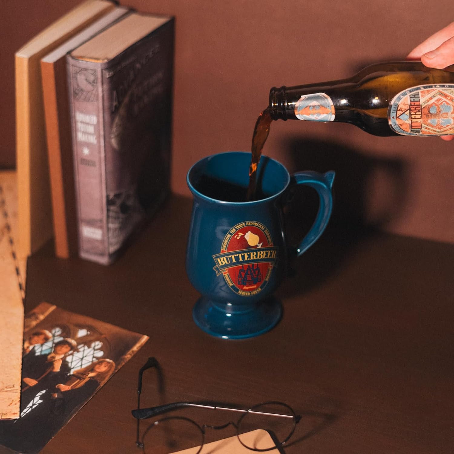 Grupo Erik Tankard - Harry Potter Gifts for Friends | 350 ml - 11.8 oz Large Mug, Beer Mug, Cool Mugs | Beer Gifts for Men & for Women, Butterbeer Harry Potter Merchandise