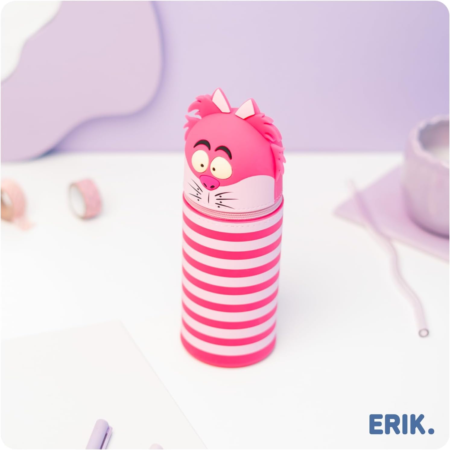 Grupo Erik Astuccio Alice nel Paese delle Meraviglie 3D - Astuccio Scuola Piccolo in Morbido Silicone, Portapenne da Scrivania 2 in 1 | Back to School: Cancelleria Bambino e Bambina (7 x 18 cm)