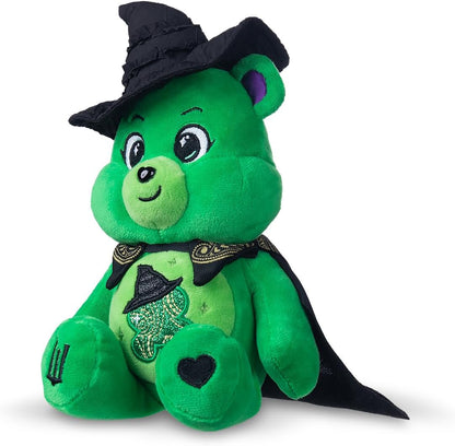 Basic Fun Care Bears x Wicked 22 cm Peluche - Good Luck Bear ALS Elphaba - Peluche Douce à Collectionner de la Collection Care Bears x Wicked