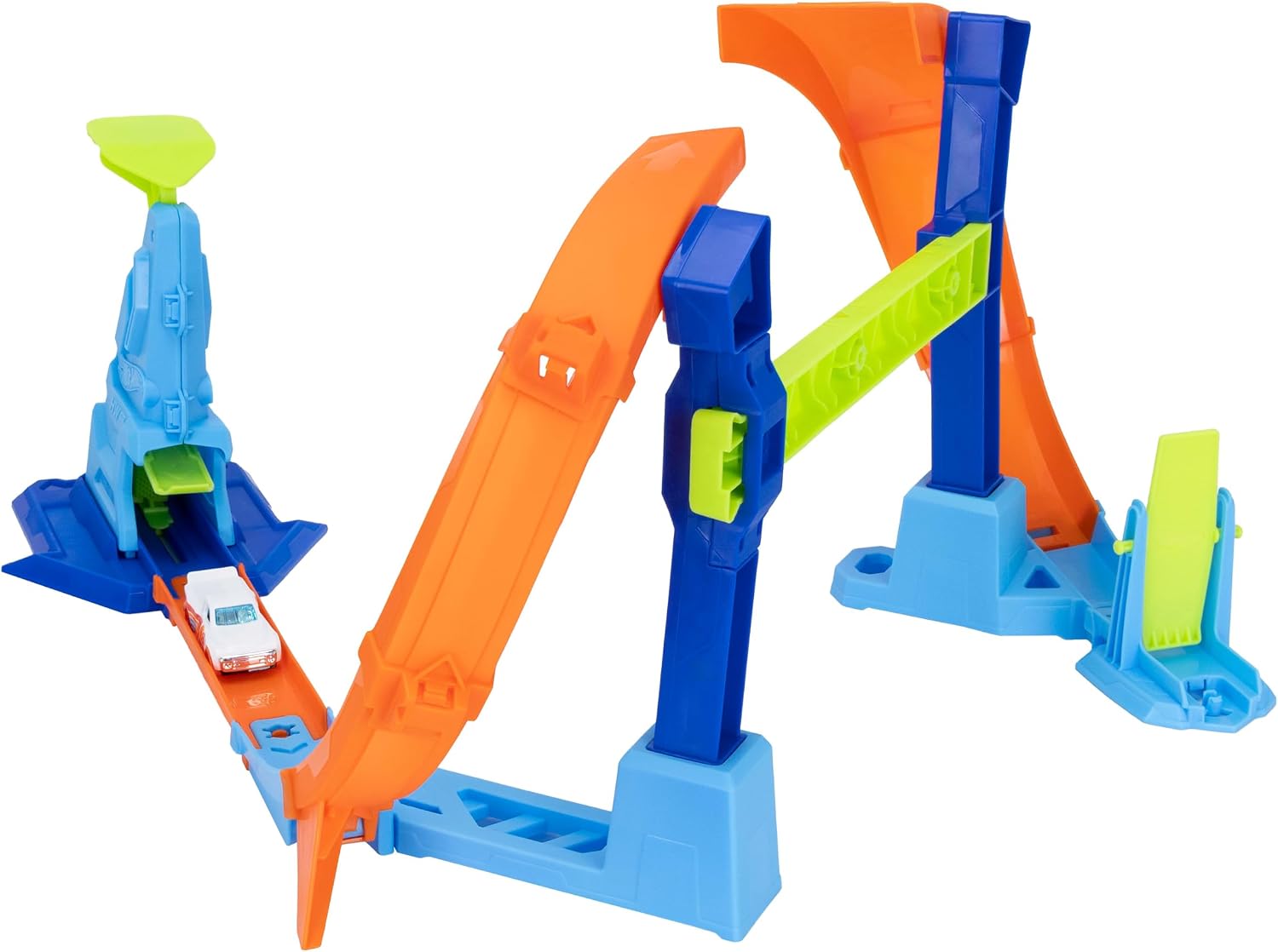 Hot Wheels Toy Car Track Set, Flip & Jump Through the Corkscrew Loop with a 1:64 Scale Toy Car, Speed Snap Track & Adapters, Compresses for Storage, JLM91