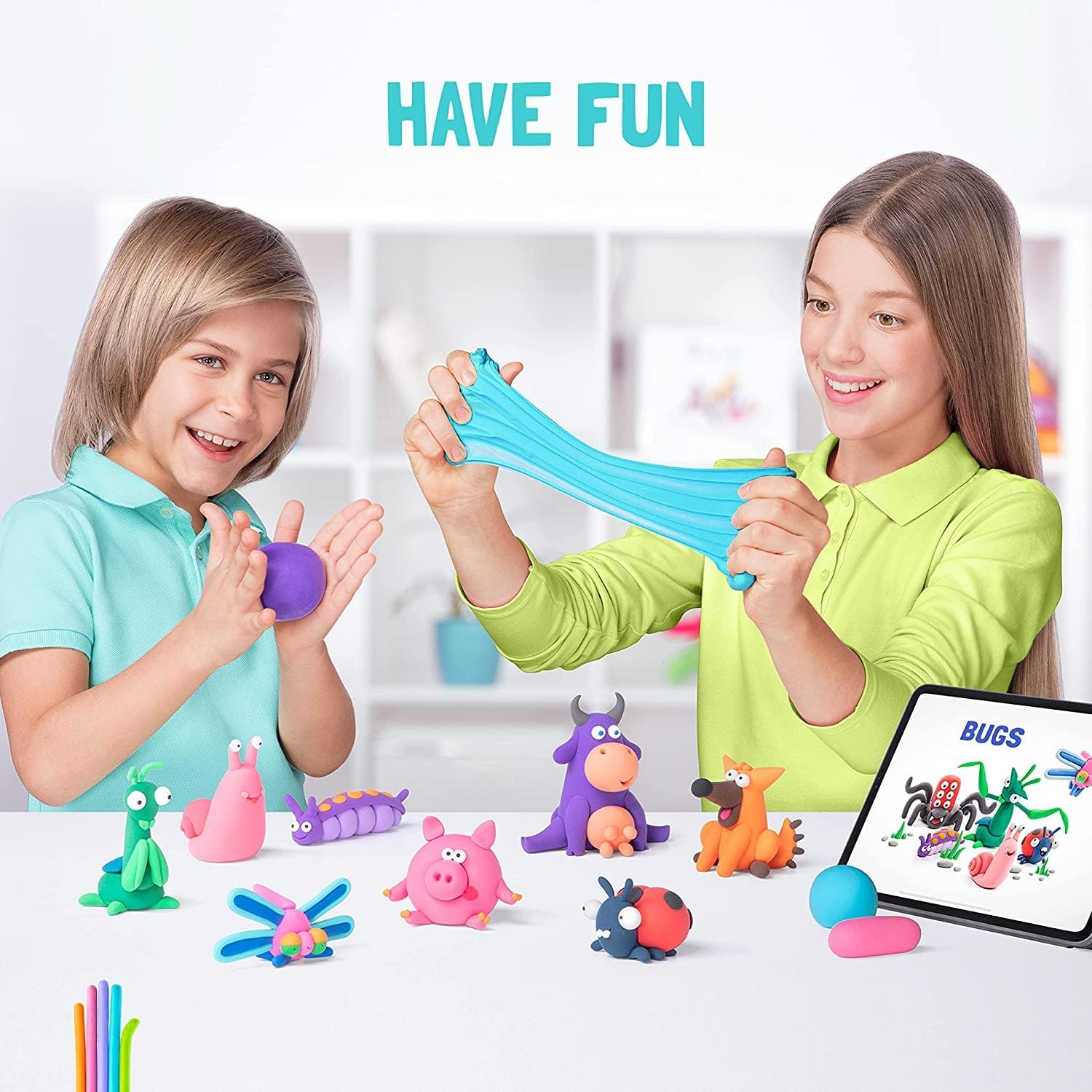 Hey Clay Waldtiere-Set – bunte Modellier-Kinder – lufttrockenes Ton-Set 15 Dosen und Modellierwerkzeuge mit lustiger interaktiver Anleitung (evtl. nicht in deutscher Sprache)
