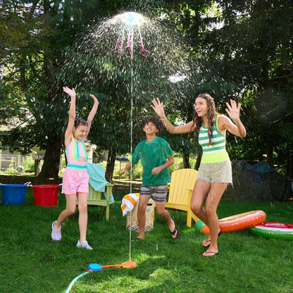 Nerf Super Soaker Stomp & Soak Water Toy| Jellyfish Launches Into the Air & Sprays Water | Attaches to Garden Hose | Kids Outdoor Sprinkler Toys & Gifts | Ages 4+