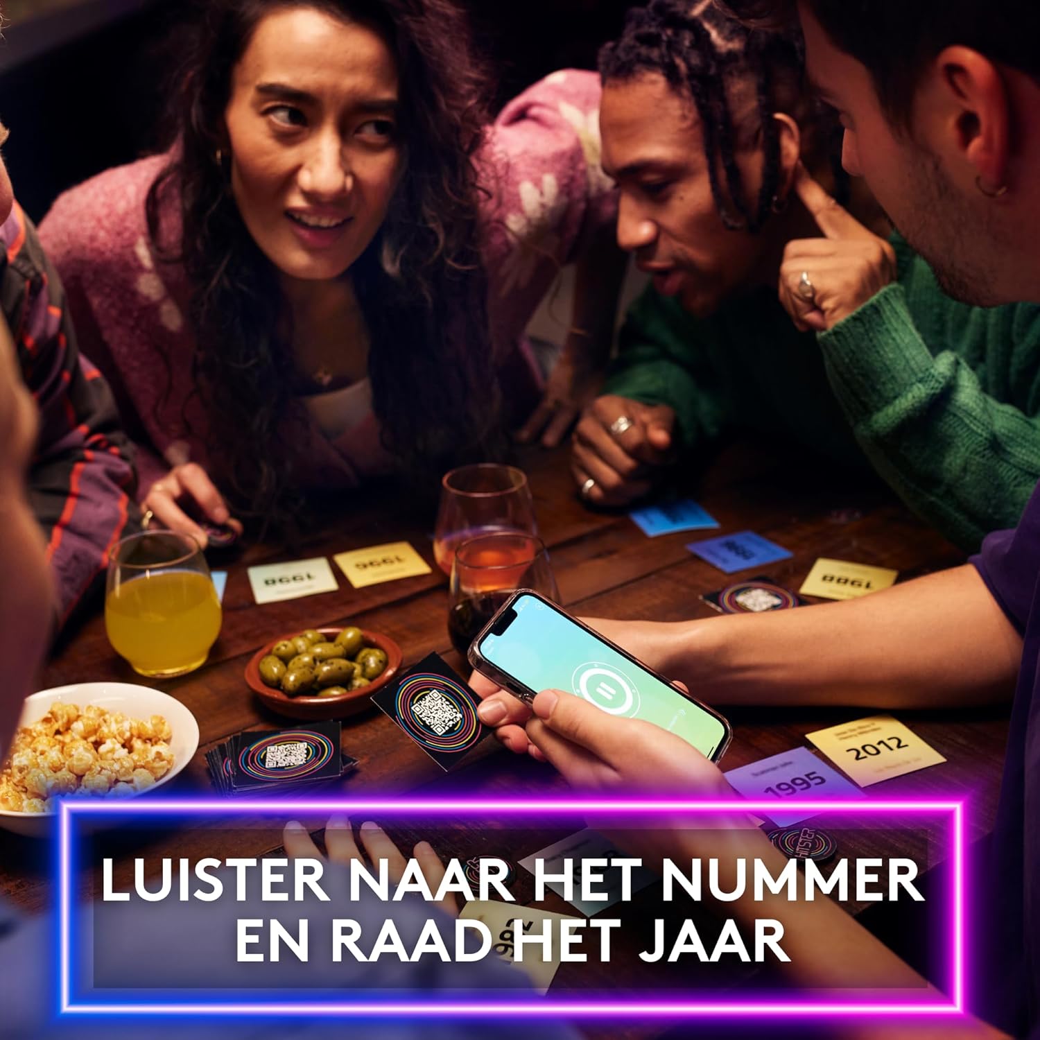 Hitster Uitbreidingsset, Urban & Hip Hop – Muziek Partygame voor Volwassenen, Kaartspel, Muziekquiz, Bordspel – 150+ R&B Hip Hop Nummers – Feestjes, Familie en Vrienden Spelavonden – 2-12 Spelers (NL)