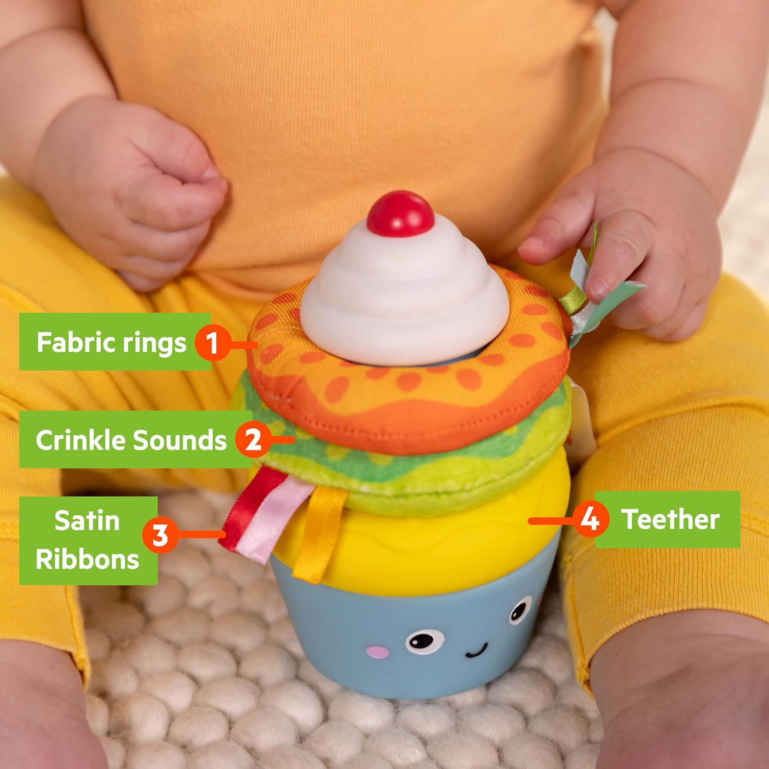 Bright Starts Treat Torre Apilable con Mordedor en Forma de Cupcake y Donut, Fomenta la Motricidad Fina, Unisex, para Bebés Desde 6 Meses