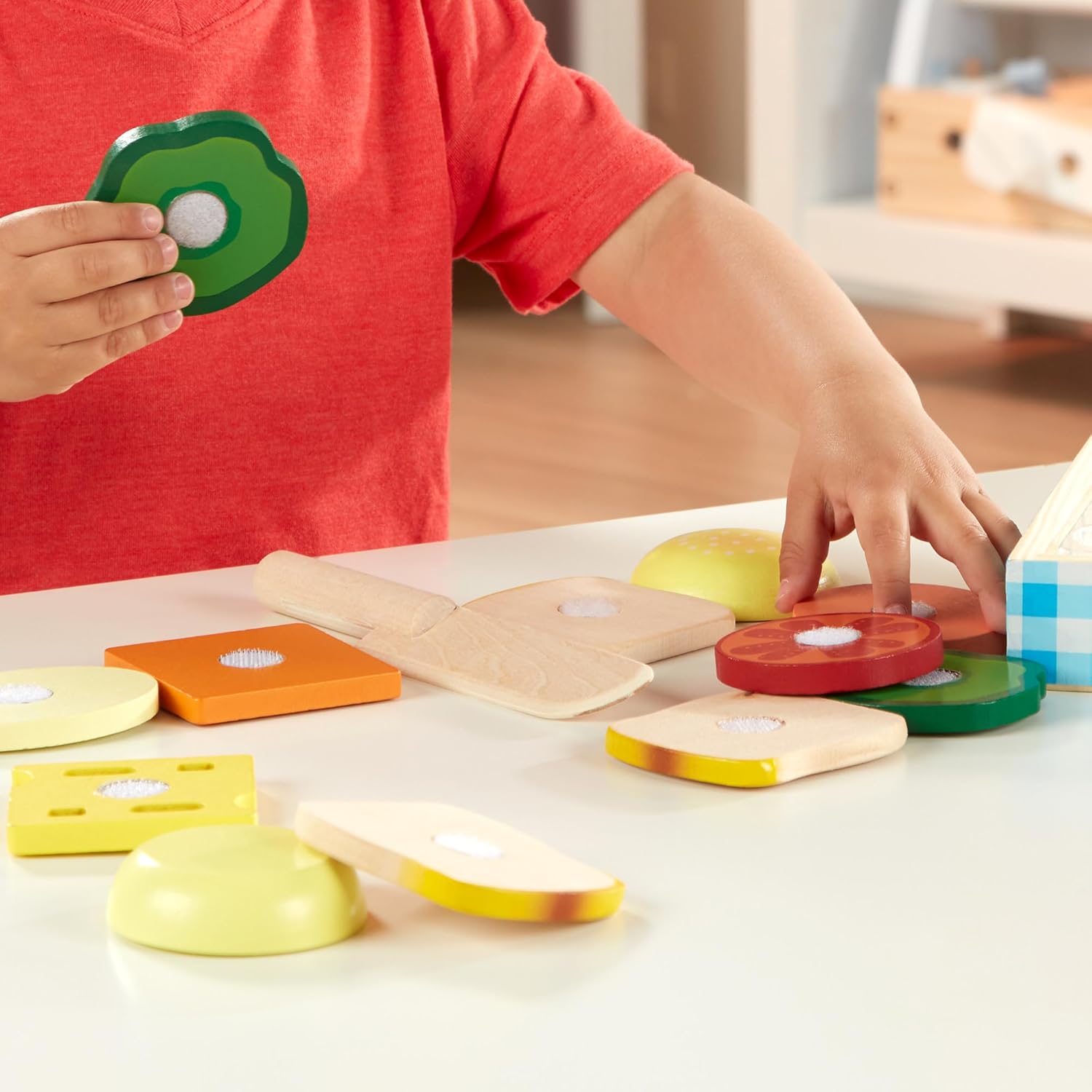 Melissa & Doug - Houten Broodjesset | Doen alsof spelen | Houten speelgoed | Montessori Speelgoed | Speelgoed Eten | rollenspel |Speel Eten | 3+ | Cadeau voor jongens of meisjes
