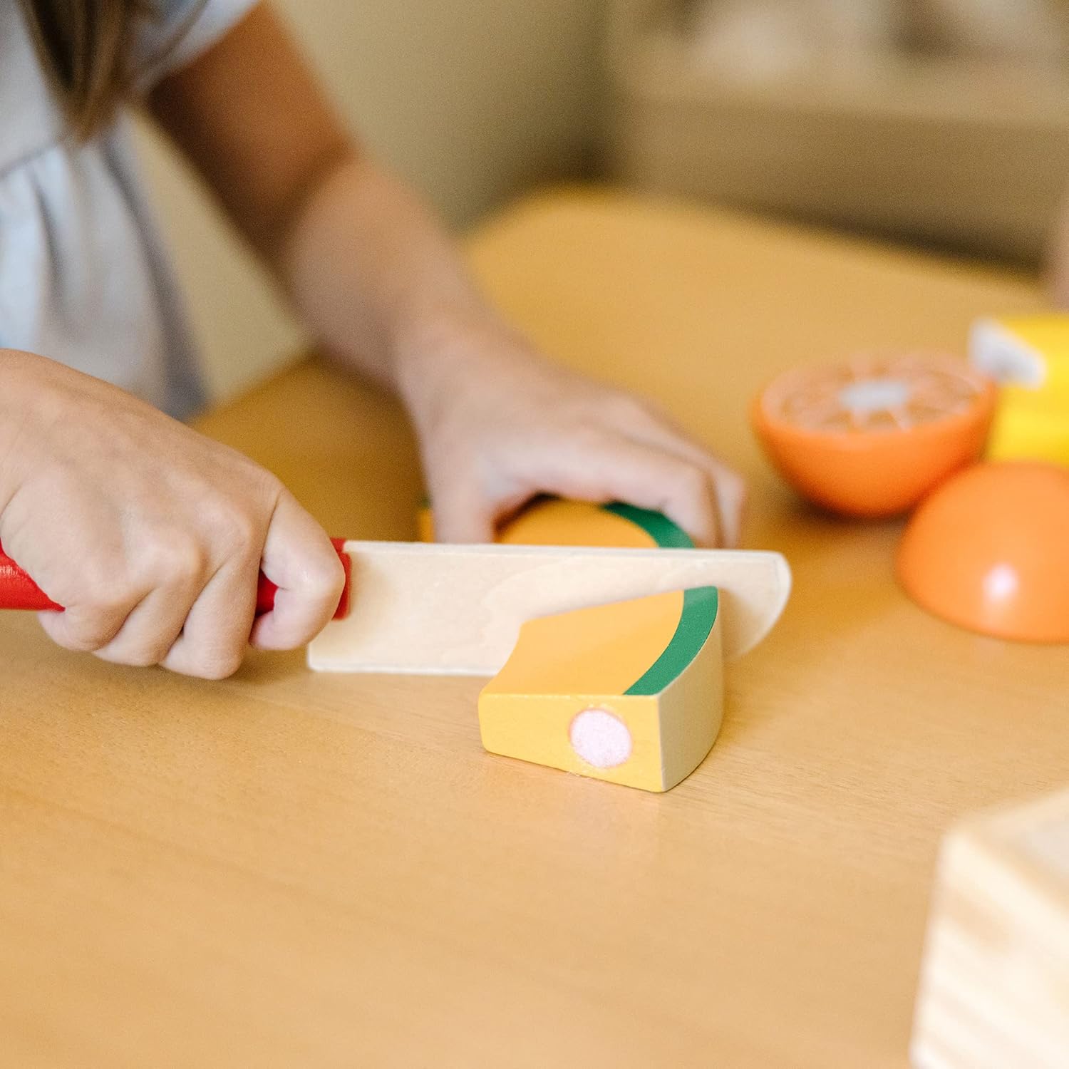 Melissa & Doug - Food Play Wooden Cutting Fruit (806107)