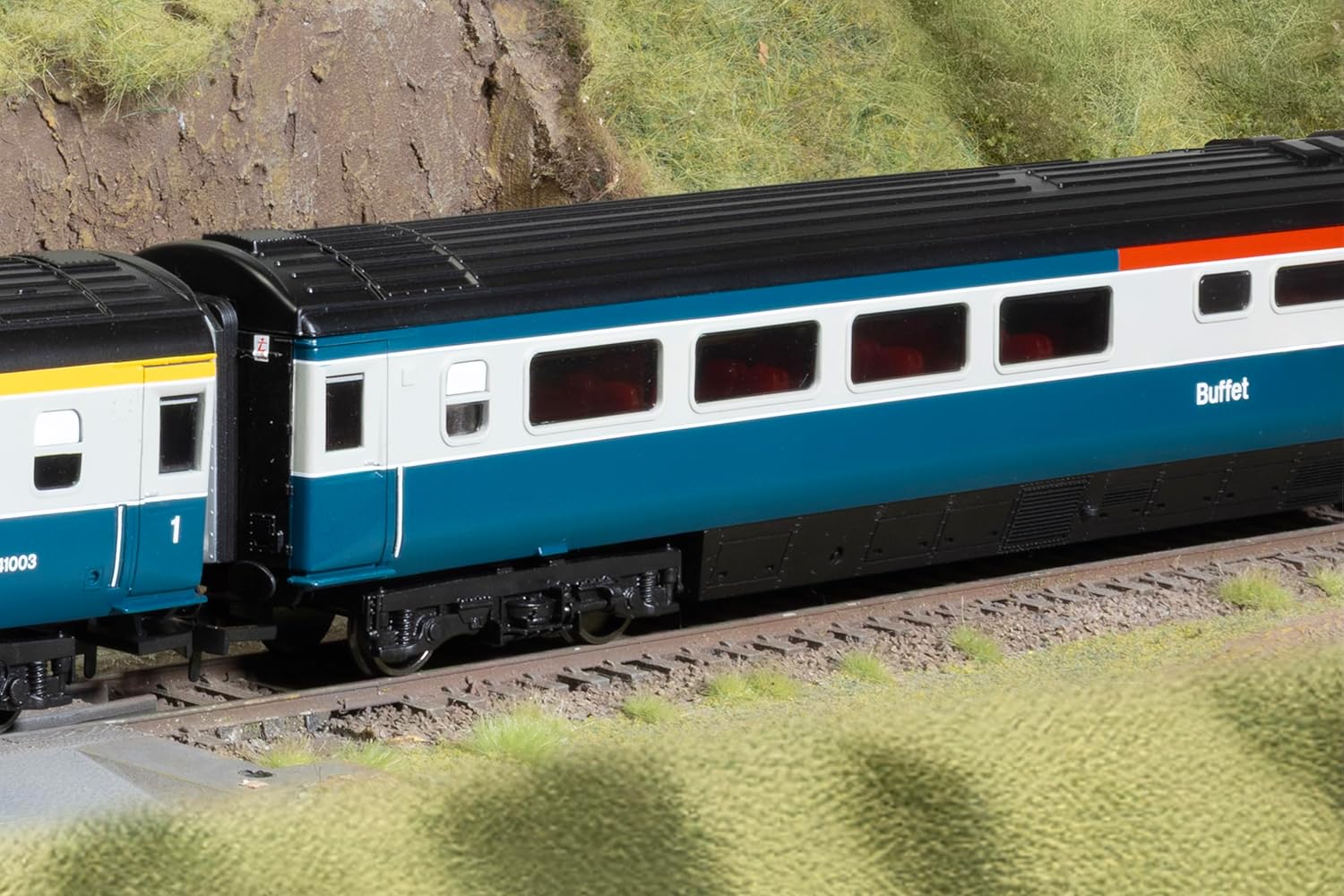 Hornby R40486 RailRoad BR intercity Mk3 TRUB Coach 40001 Era 8 Model Passenger Coach