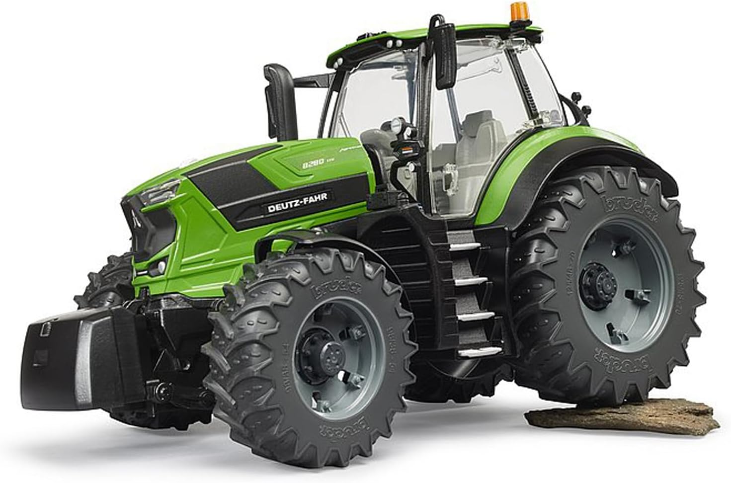 Bruder 03160 Deutz 8280 TTV Tractor – 1:16 Scale Agricultural Vehicle with Realistic Steering, Durable Farm Toy for Kids Ages 3+