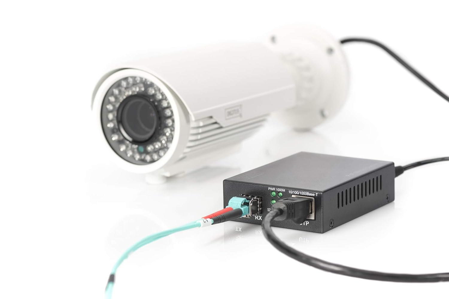 Digitus DN-82140 convertitore multimediale di rete 1000 Mbit/s, Nero, RJ45/SFP - Gigabit - PoE+, SFP