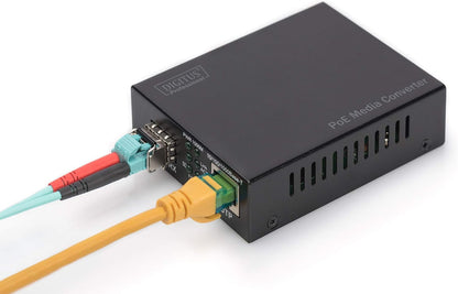 Digitus DN-82140 convertitore multimediale di rete 1000 Mbit/s, Nero, RJ45/SFP - Gigabit - PoE+, SFP