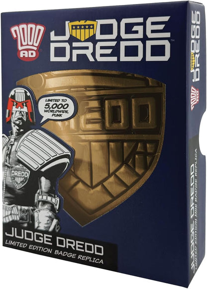 FaNaTtik 2000 AD Judge Dredd Badge Metal Replica – Limited Edition Collectible with Display Stand (5,000 worldwide