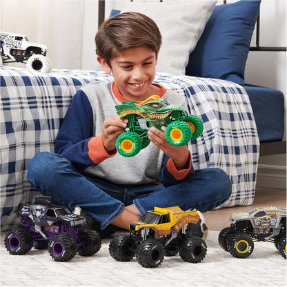 Monster Jam, Officiële Sparkle Smash Monster Truck Die-Cast 1:24 schaal speelgoed voor jongens en meisjes vanaf 3 jaar