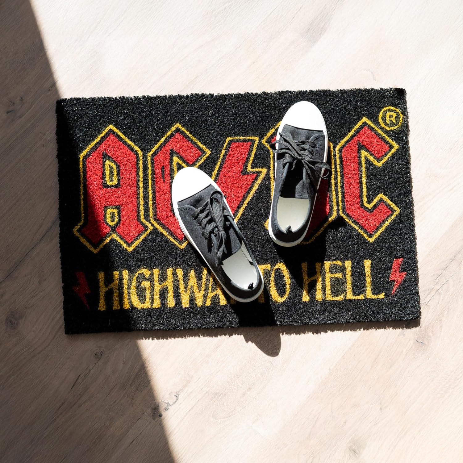 Ac/Dc: Erik (Zerbino)