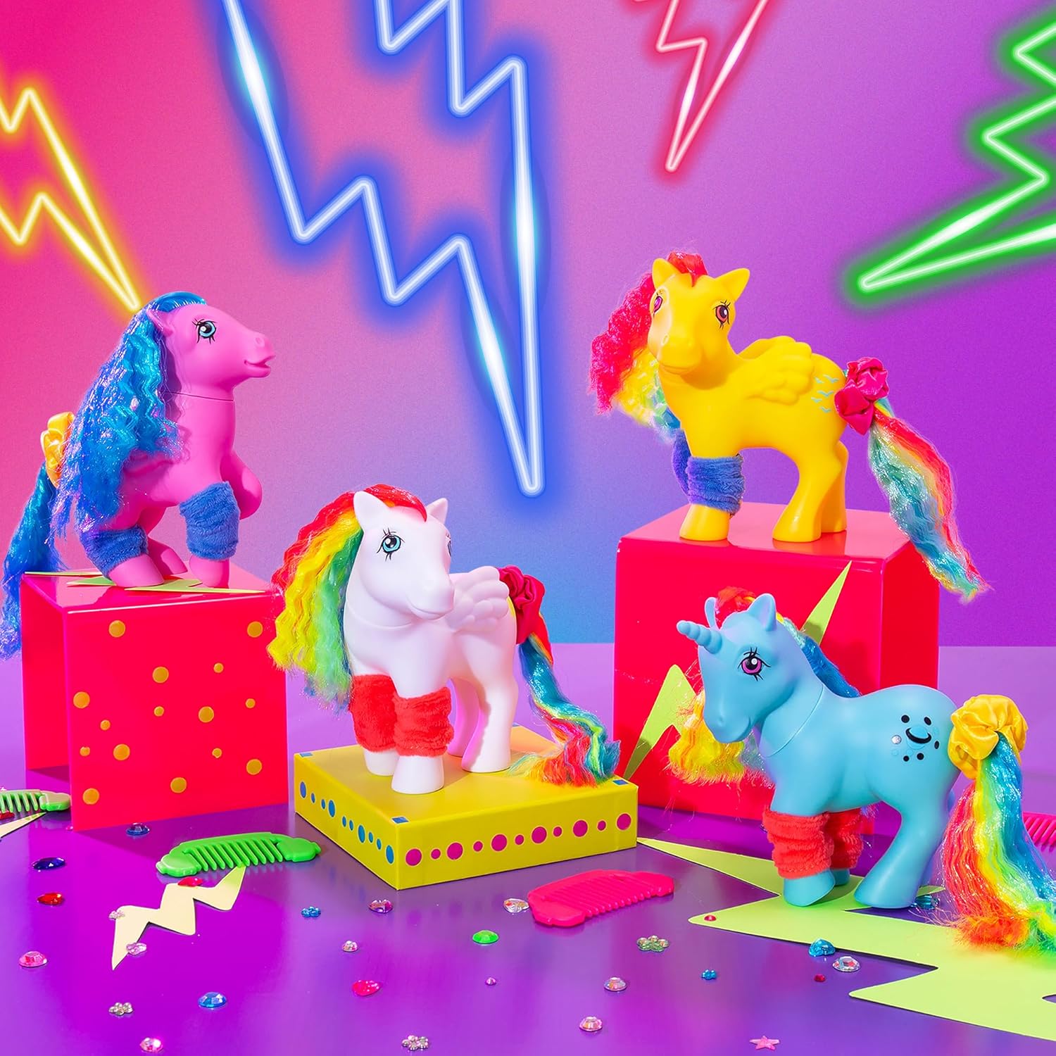 Basic Fun My Little Pony Totally Rad Skydancer – Retro 80s Neon Pony with Brushable Hair & Comb – Collectible Toy for Kids & Fans Ages 3+