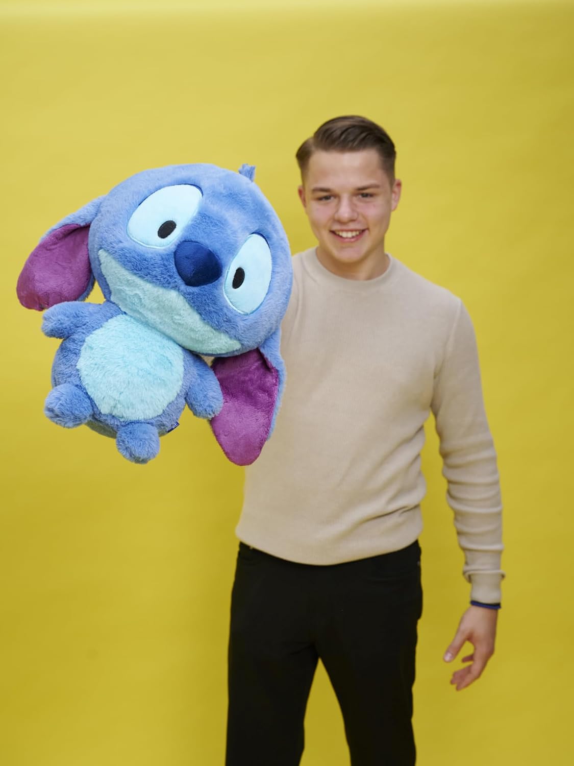 Simba Disney Huggables Stitch 35 cm – Peluche Douce, idée Cadeau pour Enfants et Fans à partir de 0 Mois