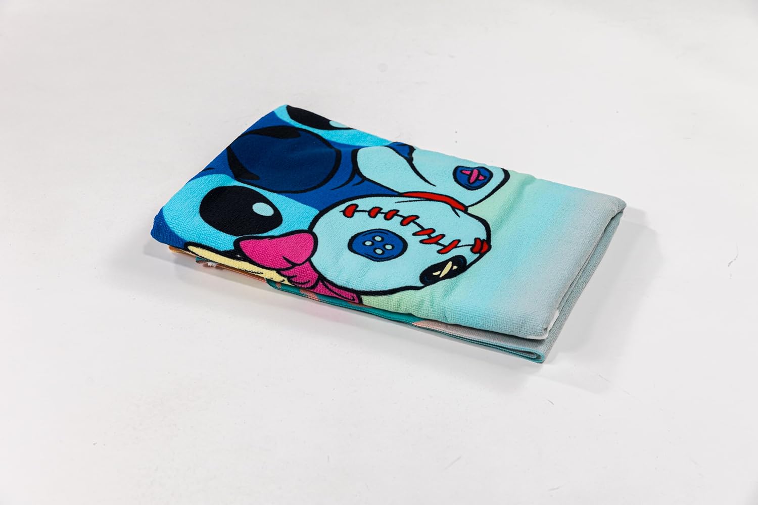 Stitch Beach Towel 70x140cm 100% Polyester