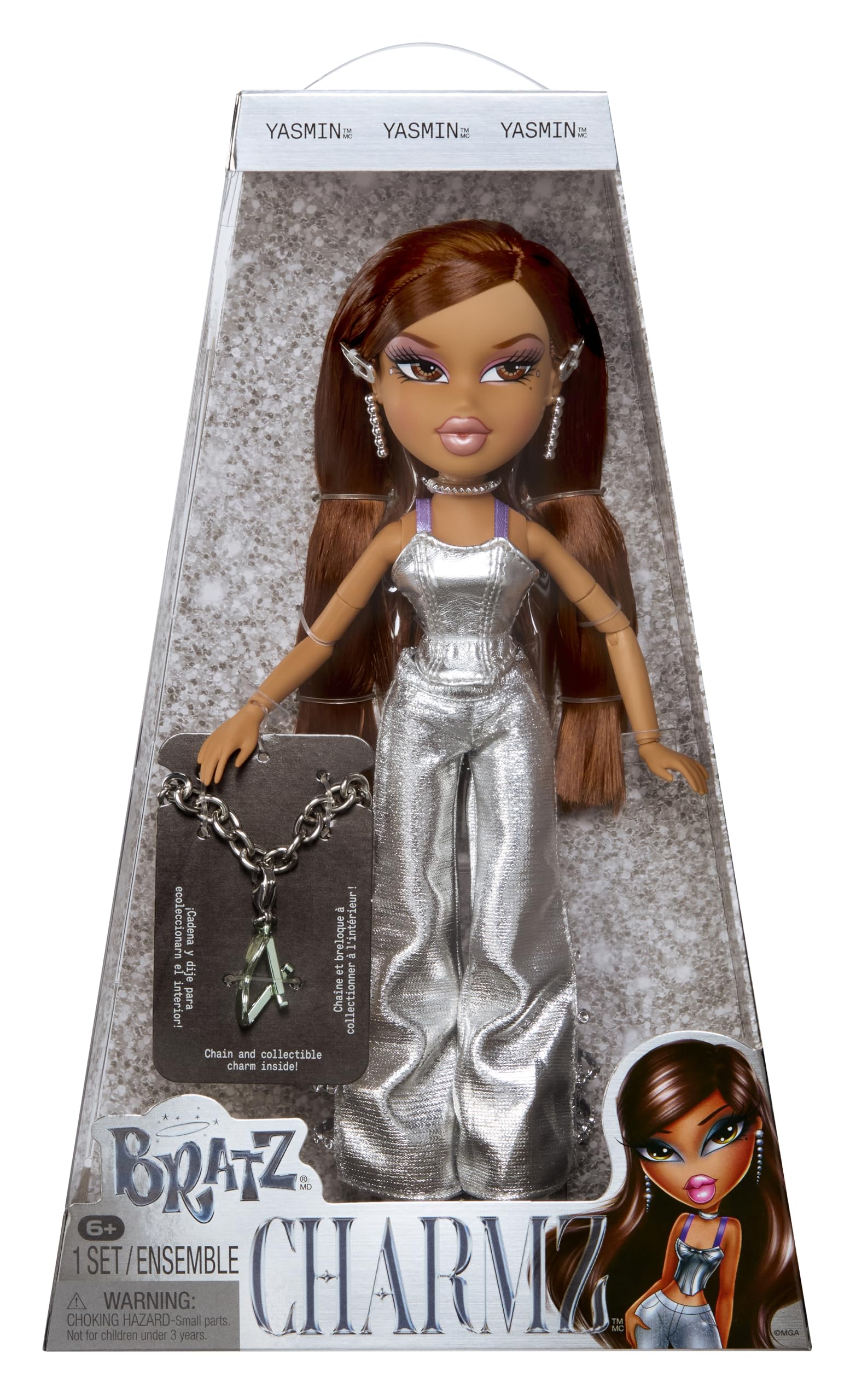 Bratz Charmz Yasmin - Fashion Doll with Collectible Charm Bracelet, Includes Outfit & Accessories, Comes in a Display-Worthy Packaging, Customise and Collect