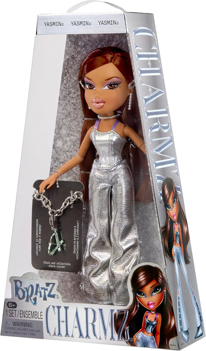 Bratz Charmz Yasmin - Fashion Doll with Collectible Charm Bracelet, Includes Outfit & Accessories, Comes in a Display-Worthy Packaging, Customise and Collect