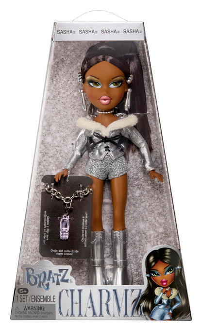 Bratz Charmz Sasha - Fashion Doll with Collectible Charm Bracelet, Includes Outfit & Accessories, Comes in a Display-Worthy Packaging, Customise and Collect
