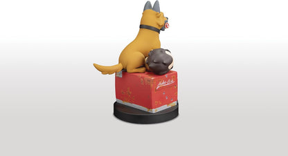 Dark Horse Fallout (TV Show): Stylized CX404 + Wilzig (Head) Vinyl Figure