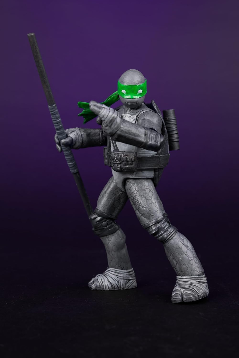 McFarlane Teenage Mutant Ninja Turtles (Page Punchers) Donatello (Black, White & Green) 5in Action Figure with Comic Toys Red Platinum Edtion