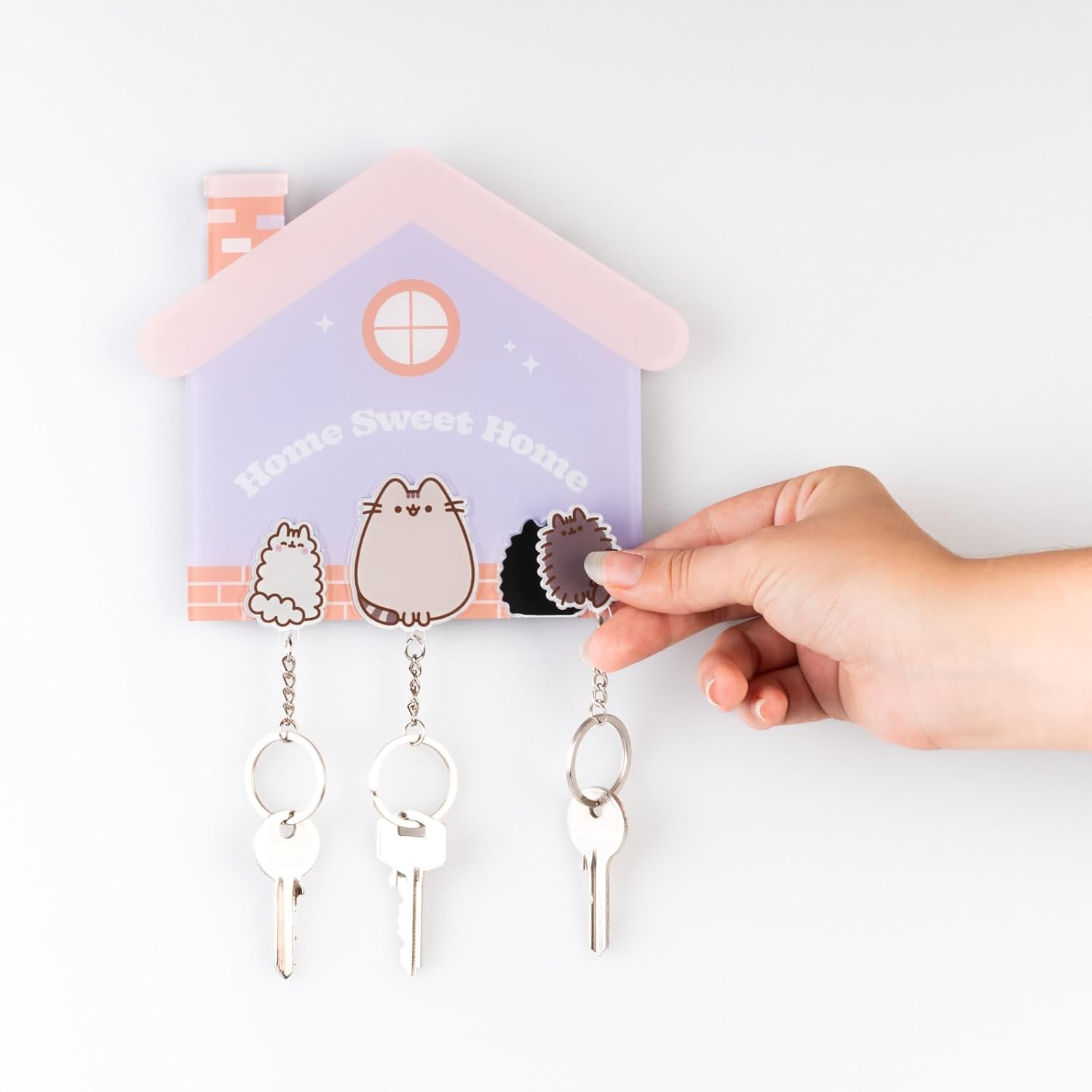 Grupo Erik | Support Porte-Clef Pusheen avec 2 Porte-Clés | Porte-Clés Mural | Des cadeaux pour femme, homme et enfant sous Licence Officielle (16 x 16 cm