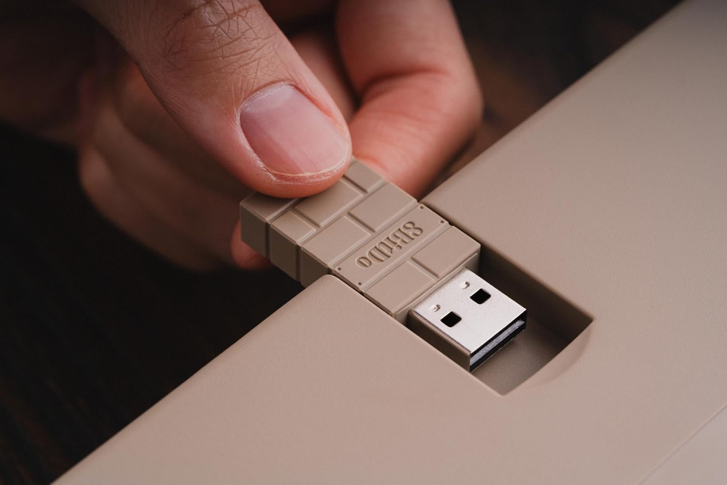 8Bitdo Retro Mechanical Keyboard, Bluetooth/2.4G/USB-C Hot Swappable Gaming Keyboard with 87 Keys, Dual Super Buttons and Super Stick for Windows and Android - ISO UK Layout - C64 Edition