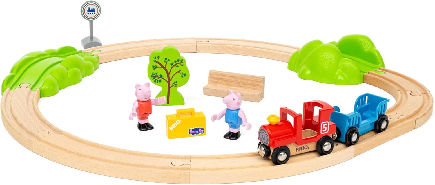 BRIO World Peppa Pig Starter Set Travel Toy Train Set for Kids Age 3 Years Up - Wooden Toddler Toys & Games