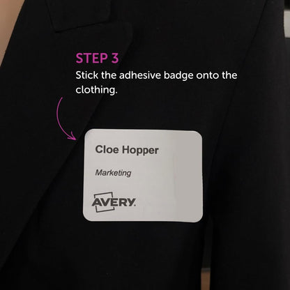 Avery Roll of Self-Adhesive Visitor Badges with Expiring Tabs – 250 Badges on roll. Thermal Printer compatiable.