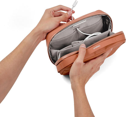Orbitkey 2-in-1 Tech Accessoire Pouch met Afneembare Slanke Mouw - Reiselektronica Organizer voor Kabels, Laders, Oordopjes, Power Bank - Compacte Gadget Bag & Draagbare Tech Opbergtas (Roze)