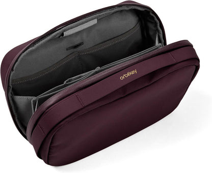 Orbitkey 2-in-1 Tech Accessoire Pouch met Afneembare Slanke Mouw - Reiselektronica-organizer voor kabels, opladers, oordopjes, powerbank - compacte gadgettas en draagbare technische opbergtas (pruim