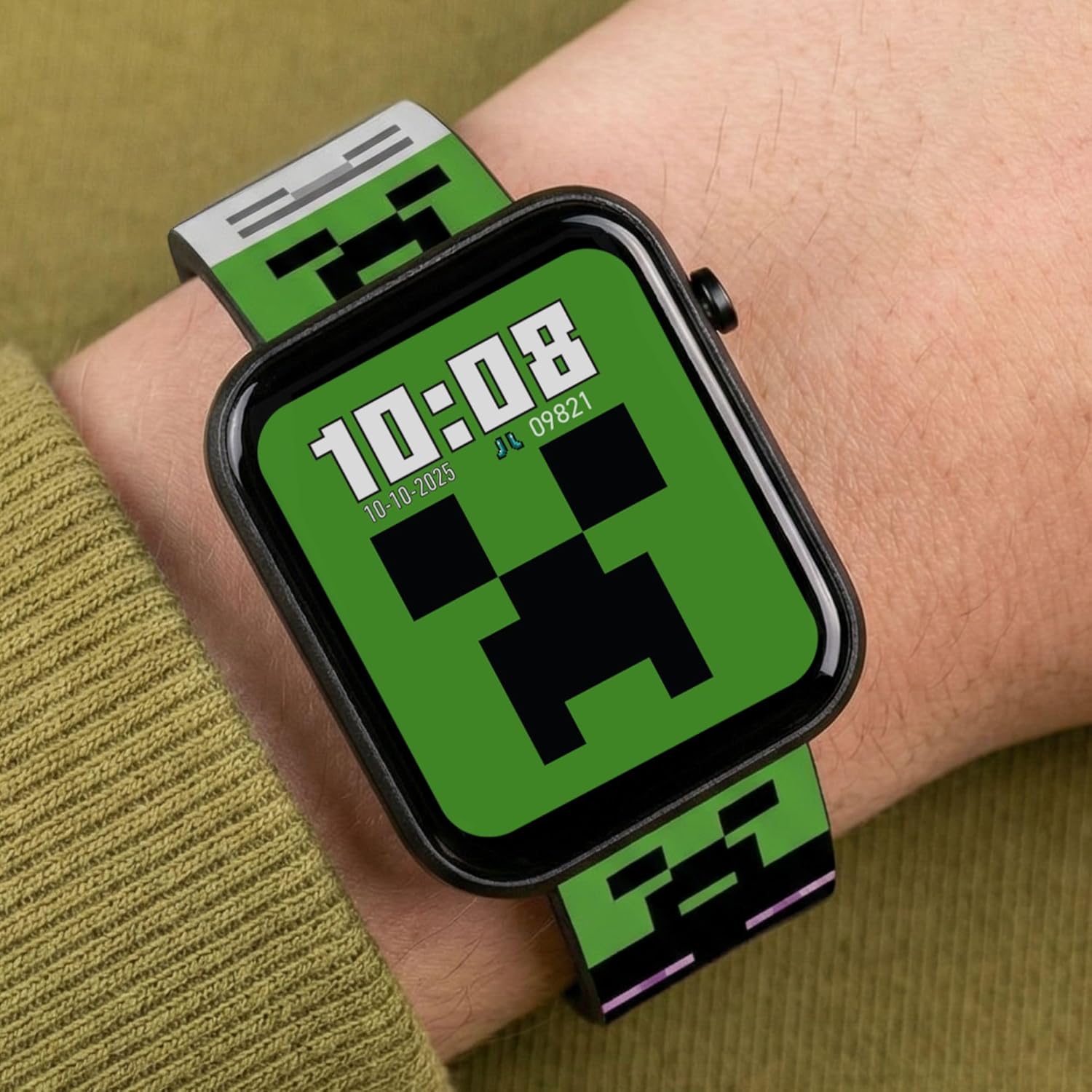 Accutime Minecraft Kids Green Printed Strap Smart Watch MIN4363ARG