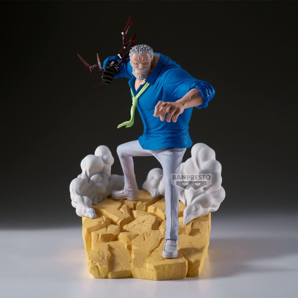Banpresto BP29761P Monkey D. GARP One Piece Senkozekkei Action Figure, 19 cm, Multicoloured, Collectable Figure, Ideal for Anime Fans