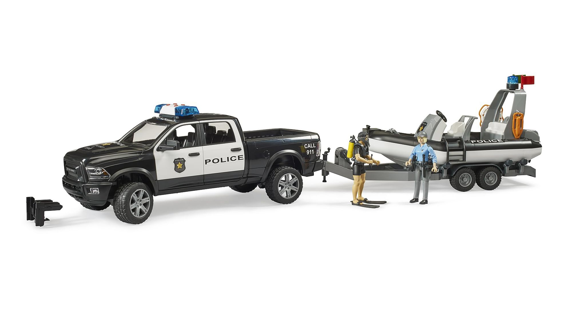 Bruder 02507 - RAM 2500 Police Pick-up, Light and Sound Module, Trailer with Boat, 2 Figures - 1:16 Emergency Car Emergency Service Police Officer Diver Off-Road Vehicle Inflatable Boat Bworld Toy